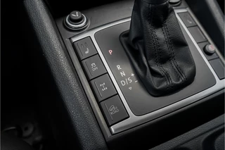 Volkswagen Amarok Volkswagen Amarok 3.0 TDI 4Motion DC Highline Leer CarPlay Standkachel - afbeelding nr 31