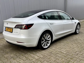 Tesla Model 3 - afbeelding nr 3