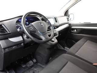 Opel Vivaro Opel Vivaro 2.0 BlueHDi 145PK L3 Automaat Airco Bluetooth Cruise Control - afbeelding nr 2
