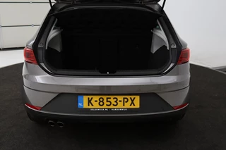 SEAT Leon SEAT Leon 1.4 TSI FR | Panoramadak | Stoelverwarming |  Carplay | Sfeerverlichting | Navigatie | Leder/Alcantara | SEAT Sound | Climate control | Full LED | Parkeerhulp | Cruise control - afbeelding nr 10
