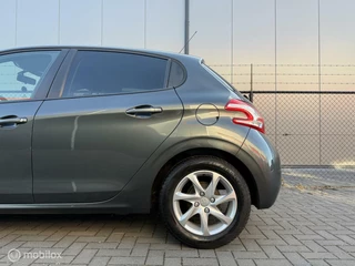 Peugeot 208 Peugeot 208 1.2 VTi Style | Airco | Cruise | Nav | PDC V+A | Orig NL | NAP | Dealer ond | DB riem vervangen - afbeelding nr 29