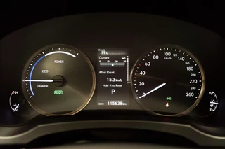 Lexus IS - afbeelding nr 9