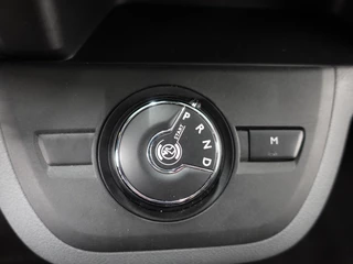 Peugeot Expert Peugeot Expert 180pk Automaat Long L3 Premium  Airco Cruise  Navigatie Carplay Trekhaak 3-Zits - afbeelding nr 19