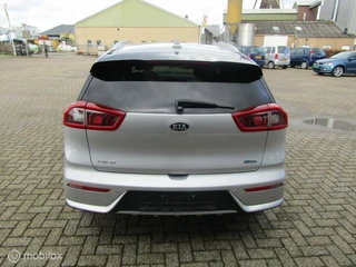 Kia Niro Kia Niro 1.6 GDi Hybrid DynamicLine | Camera, PDC, Stoel- en stuurwielverwarming - afbeelding nr 4