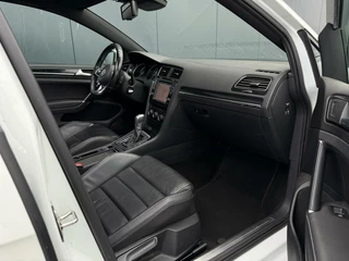 Volkswagen Golf Volkswagen Golf 1.4 TSI GTE Pano - Leder - Led - Camera - Stoelverwarming - afbeelding nr 17