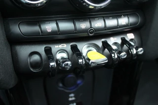 MINI Electric MINI Electric 33 kWh SE/Pano/Headup/Camera - afbeelding nr 37