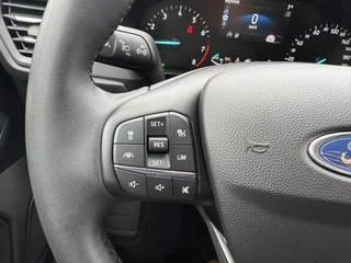 Ford Focus Ford Focus 1.0 EcoBoost Hybrid Active | 155pk Automaat | Adaptive cruise control | Winter Pack | Dodehoeksensoren | Camera | Privacy glass - afbeelding nr 10