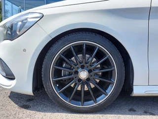 Mercedes-Benz CLA Mercedes-Benz CLA 180 122pk Automaat AMG Night Edition Plus | Origineel NL | Navi | Airco | Cruise | Led Koplampen | Pdc V+A+Assist | Licht+Regensensor | Privacy Glass | 18''lm - afbeelding nr 32