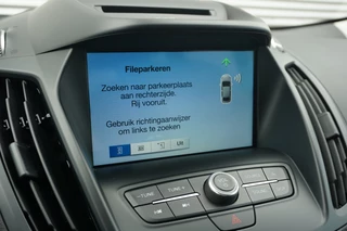 Ford Kuga Ford Kuga 120PK Titanium TREKHAAK | CARPLAY | KEYLESS | CAMERA | ELEK.KLEP - afbeelding nr 33