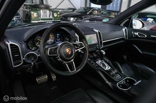 Porsche Cayenne Porsche Cayenne 3.0 E-Hybrid Platinum Edition | Dealer OH | Trekhaak | Stoelkoeling | 360 cam | Panoramadak | Adaptive | - afbeelding nr 6