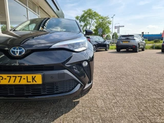 Toyota C-HR Toyota C-HR 1.8 HYBRID DYNAMIC NAVP/18LM/ AFN. TREKHAAK/ADAPTIVE/KEYLESS - afbeelding nr 3