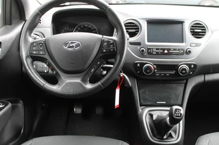 Hyundai i10 Hyundai i10 1.0I PREMIUM CLIMA NAVI STOELVERWARMING TREKHAAK - afbeelding nr 13