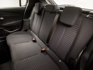 Peugeot 208 (APPLE CARPLAY, GROOT NAVI, SPORTSTOELEN, DAB+, CRUISE, LANE ASSIST, NIEUWSTAAT) - afbeelding nr 14
