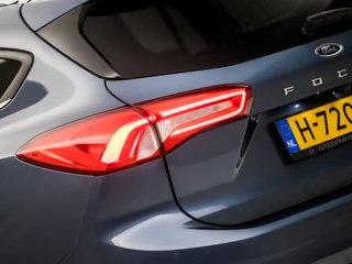 Ford Focus Automaat (PANORAMADAK, APPLE CARPLAY, GROOT NAVI, STUUR/STOELVERWARMING, GETINT GLAS, ADAPTIVE CRUISE, TREKHAAK, PARKEER ASSISTENT, NIEUWE APK, NIEUWSTAAT) - afbeelding nr 29