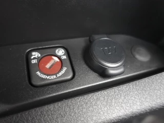 Opel Vivaro Opel Vivaro L2H1 Edition 145PK Automaat Airco Navigatie Bluetooth - afbeelding nr 25