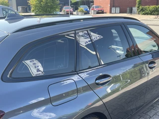 BMW 3 Serie BMW 3 Serie Touring 320d Automaat 190 pk High Executive Edition Navi Adaptieve Cruise Control Life Cockpit Prof Sportstoelen Leer Stoelverwarming DAB Led Koplampen  Extra Getint Glas Parkeersensoren NL Auto BTW - afbeelding nr 46