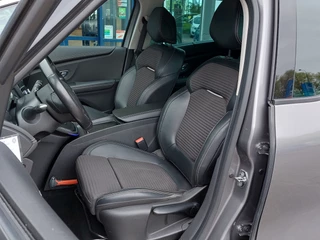 Renault Grand Scénic 1.3 TCe 140pk Automaat Bose | Navi | Clima | Cruise | Dodehoek+Rijstrooksensor | Keyless Entry | Pdc V+A+Assist+Camera | Led Koplampen | Stoelverwarming | Privacy Glass | 20''lm - afbeelding nr 9