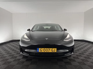 Tesla Model 3 (INCL.BTW) Aut. *PANO | AUTO-PILOT | NAPPA-LEATHER | KEYLESS | FULL-LED | MEMORY-PACK | SURROUND-VIEW | DAB | APP-CONNECT | DIGI-COCKPIT | LANE-ASSIST | TOWBAR | COMFORT-SEATS | 19