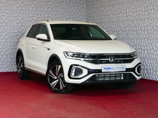 Volkswagen T-Roc Volkswagen T-Roc 1.5 TSI 150PK R-LINE EVO IQ LIGHT ALCANTARA ELEK.KLEP CARPLAY STOEL/STUUR VERW. 18
