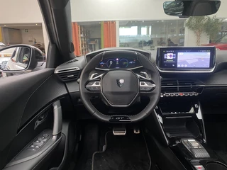 Peugeot 2008 Peugeot 2008 1.2 Hybrid 136PK GT Aut. Pano-Schuifdak, Adaptieve Cruise Contro - afbeelding nr 2