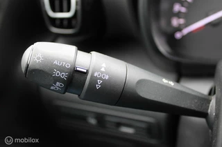 Citroën C3 Aircross Citroen C3 Aircross 1.2 PureTech S&S C-Series 110 PK, Pdc, Cruise, App connect, Donkerglas, Navi, Clima. - afbeelding nr 28
