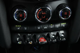 MINI Cooper S Cabrio Mini Cabrio 2.0 Cooper S Chili Automaat 192 PK Facelift | Carplay | Cruise | Stoelverwarming | Leder | Climate | LED | PDC | - afbeelding nr 15