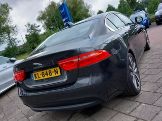 Jaguar XE 2.0 D 163pk Automaat Portfolio Premium Business Pack | Origineel NL | Navi | Bi-Xenon | Clima | Cruise | Leder+Verwarmd+Elek.Verstel | Pdc V+A+Camera | Rijstrook+Licht+Regensensor | 19''lm - afbeelding nr 39