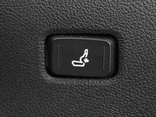 Toyota Corolla Toyota Corolla 2.0 Hybrid GR-Sport | Stoel & stuurverwarming | Camera | Adaptive cruise | Sportstoelen | Park Assist | Half leder | Full LED | Keyless - afbeelding nr 7