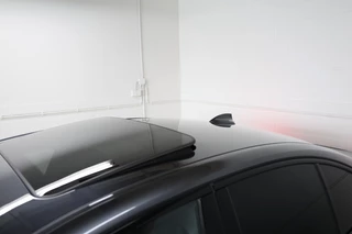 BMW 3 Serie BMW 3 Serie 318i M-Sport Automaat NAP/Schuifdak/19inch/Cam/Sfeerverl - afbeelding nr 7