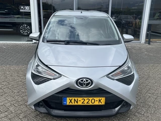 Toyota Aygo Toyota Aygo Automaat 1.0 VVT-i x-play | AIRCO | CAMERA | Lage km-stand | - afbeelding nr 13