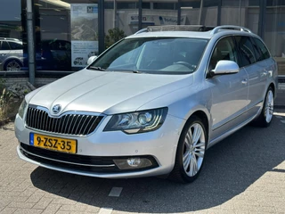 Škoda Superb Skoda Superb Combi 1.8 TSI DSG Elegance Business PANO|LEER|MEMORY - afbeelding nr 2