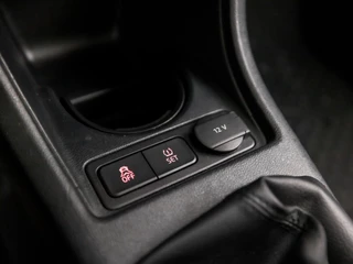 Volkswagen up! (SCHUIFDAK, LEDER, BLUETOOTH, STOELVERWARMING, GETINT GLAS, PARKEERSENSOREN, CRUISE, ZWART HEMEL, LM VELGEN, NIEUWSTAAT) - afbeelding nr 23