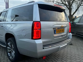Chevrolet Suburban - afbeelding nr 19