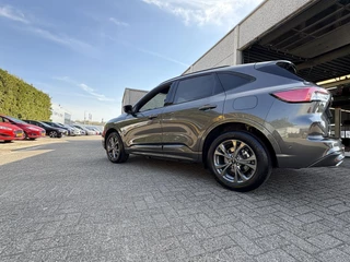 Ford Kuga Ford Kuga 2.5 PHEV ST-Line X 225pk | Driver Assistance Pack | Winterpack | Wegklapbare Trekhaak | Verlengde fabrieksgarantie tot 03-2028 - afbeelding nr 7