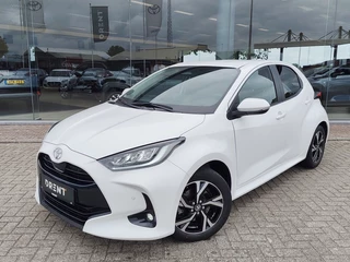 Toyota Yaris 1.5 Hybrid 115 Dynamic | Sensoren v/a | Stuur & Stoelverwarming