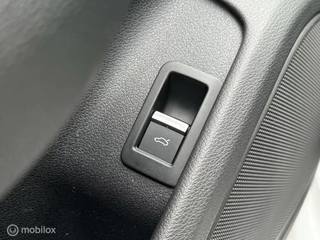 Audi A4 Audi A4 Avant 45 TFSI quattro 3x S-line Panodak Leer Virtual Carplay Matrix led Standkachel - afbeelding nr 38