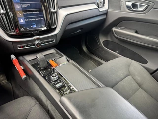 Volvo XC60 Volvo XC60 2.0 Recharge T6 AWD Business Pro Airco/Automaat/Stoelverw./Camera - afbeelding nr 30