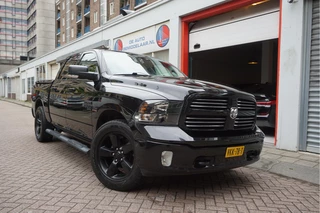 Dodge Ram 1500 5.7 V8 HEMI 4WD | BLACK OPTIC | Classic | 300L LPG | APPLE CARPLAY |