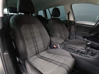 Volkswagen Golf 6-BAK [TREKHAAK, APPLE CARPLAY/ANDROID, CAMERA, CRUISE, CLIMATE CONTROL, NIEUWSTAAT] - afbeelding nr 6