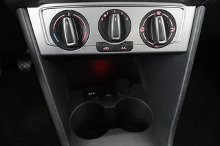 Volkswagen Polo Volkswagen Polo 1.0 TSI Edition | Carplay | Navigatie |  Cruise control | Airco | Bluetooth - afbeelding nr 19