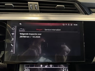 Audi e-tron Audi e-tron e-tron 50 quattro | SOH 88% |2x S-Line Black Edition 71 kWh | Pano | Afn. trekhaak | Carplay | Adaptive cruise | Stoelverwarming - afbeelding nr 15