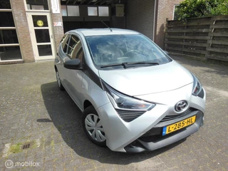 Toyota Aygo Toyota Aygo 1.0 VVT-i x-fun - afbeelding nr 3