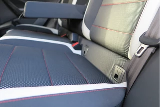 Volkswagen T-Roc Volkswagen T-Roc 2.0 TSI 190pk DSG 4Motion Sport , Virtual cockpit , Led verlichting, Trekhaak (afneembaar), Navigatie, Stoelverwarming,Achteruitrijcamera etc. Nieuwe APK - afbeelding nr 28