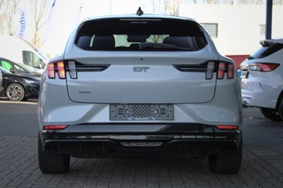 Ford Mustang Mach-E Ford Mustang Mach-E GT Extended AWD 98 kWh 487pk | Full LED | Panoramadak | Winterpack | Adaptieve Cruise - afbeelding nr 13