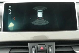 BMW X1 BMW X1 sDrive20i Orange Edition II | Leder |  Stoelverwarming | Head-Up | Full LED | Sportstoelen | Navigatie | Park Assist | Bluetooth - afbeelding nr 13