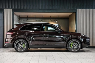Porsche Cayenne Porsche Cayenne 3.0 E-Hybrid Platinum Edition|Innodrive|Pano - afbeelding nr 14