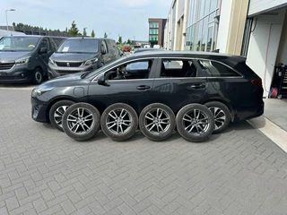 Kia Ceed Sportswagon Kia Ceed Sportswagon 1.6 GDI PHEV DynamicPlusLine | Modeljaar 2022 - afbeelding nr 52