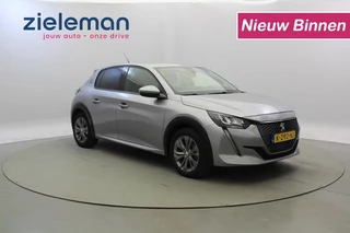 Peugeot e-208 Peugeot e-208 Allure Pack 50 kWh - Carplay, Camera, Digitaal Cockpit, SOH 91% - afbeelding nr 1