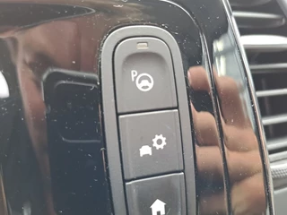 Renault Captur Renault Captur 1.2 TCe Initiale Paris | Automaat | Trekhaak | Stoelverwarming | Twotone | Leder | - afbeelding nr 16