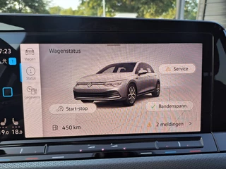 Volkswagen Golf Volkswagen Golf 1.5 eTSI R-Line Business+ | LED | Trekhaak | All-seasons | ACC | Keyless | Stoelverwarming | - afbeelding nr 28